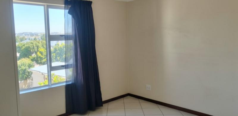 To Let 2 Bedroom Property for Rent in Buhrein Western Cape